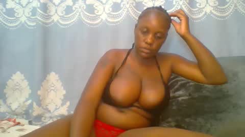 SHANIA online show from January 15, 9:10 pm