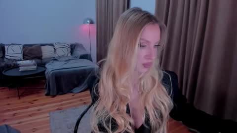 Eva online show from January 18, 1:57 am