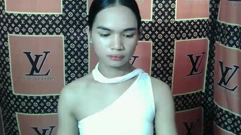 prettykhelcy online show from February 3, 2:10 am