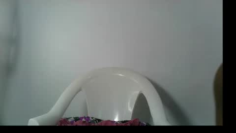 Snapshot of prettylove5 chatting on October 10, 8:30 am evelyn online show from October 10, 8:30 am