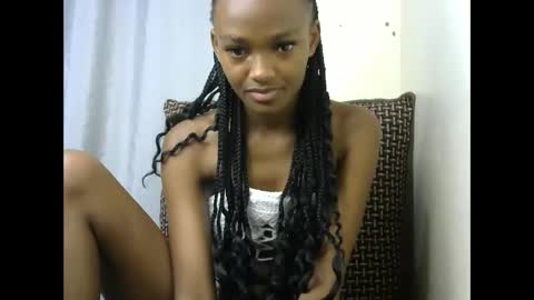 prettyquiny254 online show from October 7, 11:20 pm