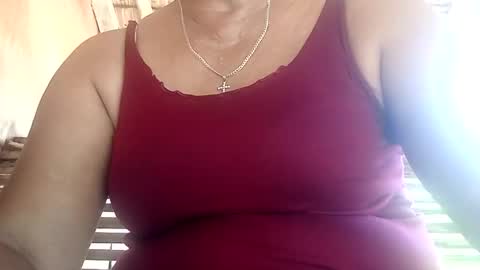 prettyrose01 online show from May 16, 3:42 am