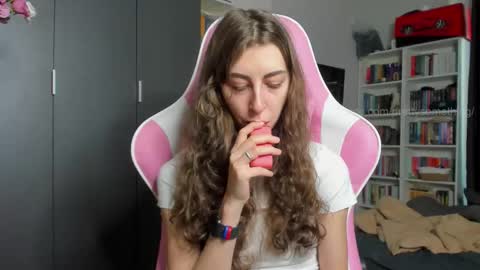 Sophie  next stream will be at Monday  i will wait you guys  online show from February 16, 9:53 am