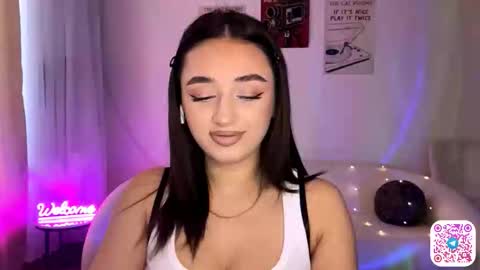 Sofi online show from March 18, 11:15 am