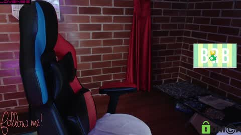Snapshot of princesa_leia_zathur chatting on January 29, 12:13 pm Leia online show from January 29, 12:13 pm