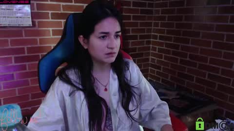 Snapshot of princesa_leia_zathur chatting on February 20, 1:08 pm Leia online show from February 20, 1:08 pm
