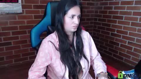 Snapshot of princesa_leia_zathur chatting on September 15, 12:08 am Leia online show from September 15, 12:08 am