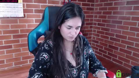 Snapshot of princesa_leia_zathur chatting on September 20, 2:26 pm Leia online show from September 20, 2:26 pm