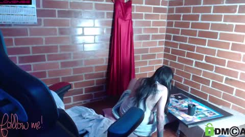 Snapshot of princesa_leia_zathur chatting on January 13, 11:49 pm Leia online show from January 13, 11:49 pm