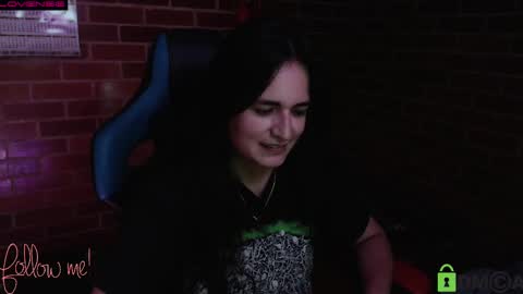 Snapshot of princesa_leia_zathur chatting on March 5, 12:59 am Leia online show from March 5, 12:59 am