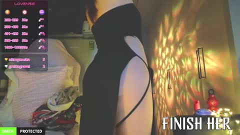 Yo Im Sofiee online show from April 13, 9:48 pm