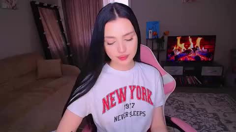 princessamira1 online show from April 29, 9:12 am