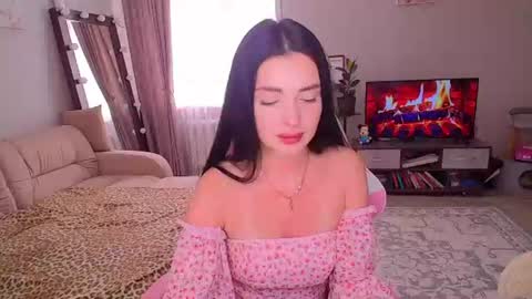 princessamira1 online show from August 7, 6:42 am