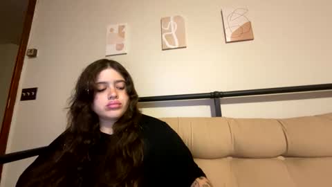 princessviccxo online show from September 17, 2:42 am