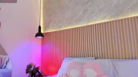 Profana Red online show from March 22, 2:56 pm