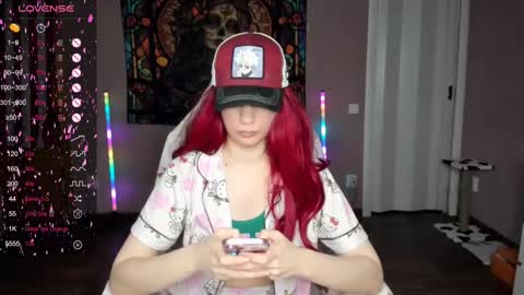 Snapshot of project_hisoka44 chatting on March 8, 4:37 pm Di online show from March 8, 4:37 pm