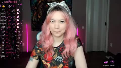 Di online show from December 4, 11:45 am