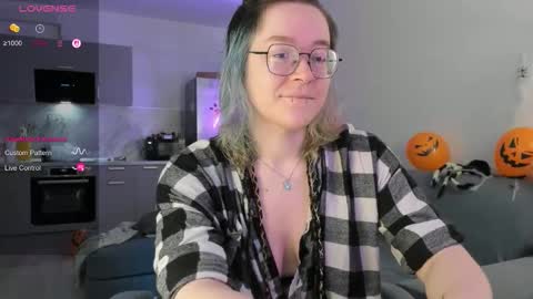 Alisa  lack of vitamin D  online show from October 27, 8:10 am