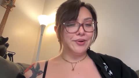 Pumpkin bunny online show from February 11, 3:09 am