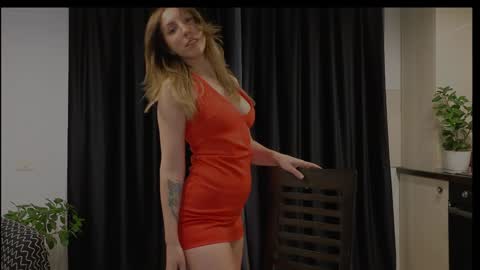 Isabelle online show from March 27, 7:47 pm