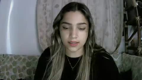 Lizzy online show from April 9, 7:14 am