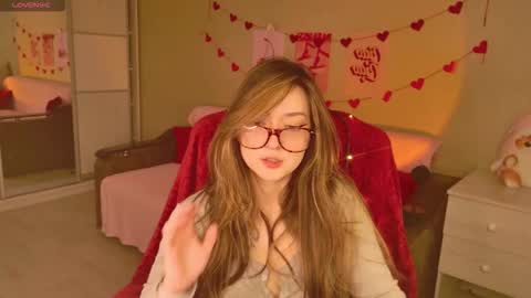 Bella online show from December 20, 6:06 am