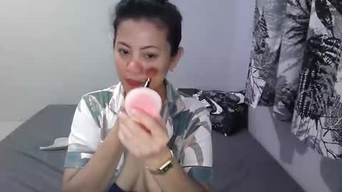 Athena online show from December 17, 3:44 am