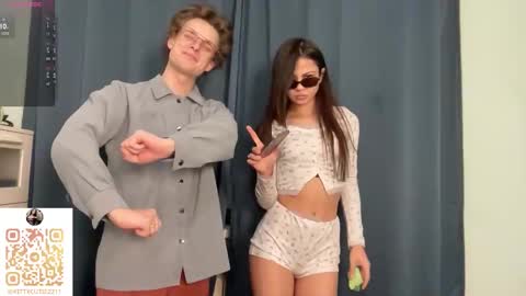 Snapshot of purrpaw chatting on October 13, 4:04 am Zendaya online show from October 13, 4:04 am