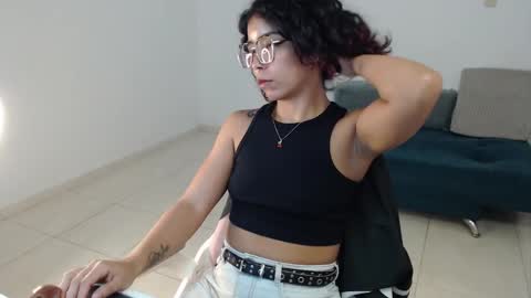 Izumi online show from March 9, 2:50 am