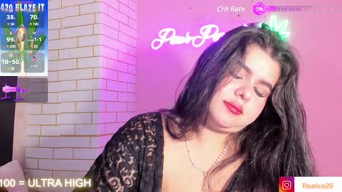 Pau online show from December 13, 8:47 pm