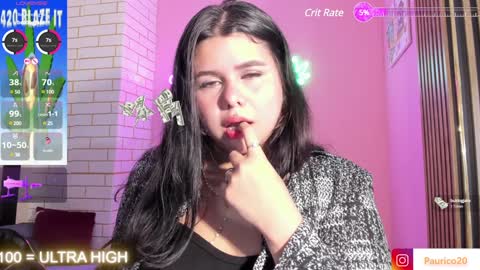 Pau online show from December 17, 9:27 pm