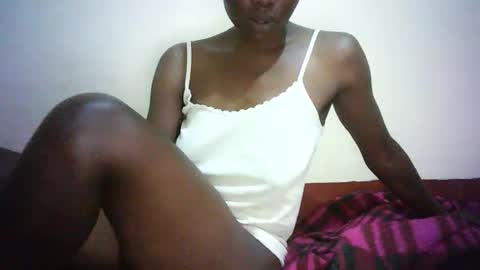 queen_joan online show from February 20, 10:59 pm