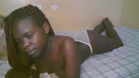 queen_latasha online show from March 28, 9:09 am