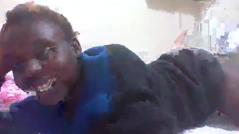 Snapshot of queen_wow2 chatting on March 11, 6:41 pm queen online show from March 11, 6:41 pm