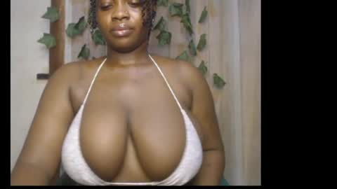 Zoey online show from March 28, 8:58 am