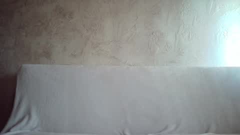 QueenOfModels online show from February 1, 12:47 pm