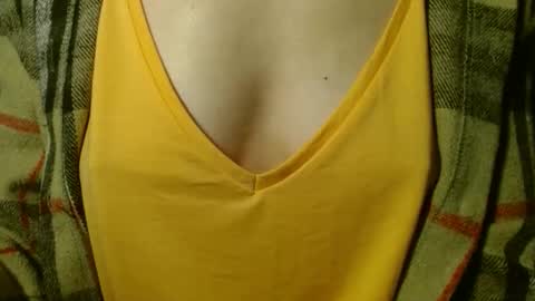 queenoftenderness online show from March 27, 7:58 pm