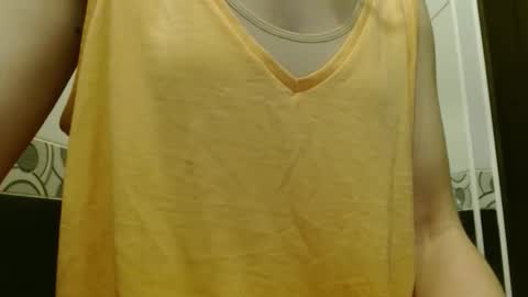 queenoftenderness online show from March 12, 8:22 pm