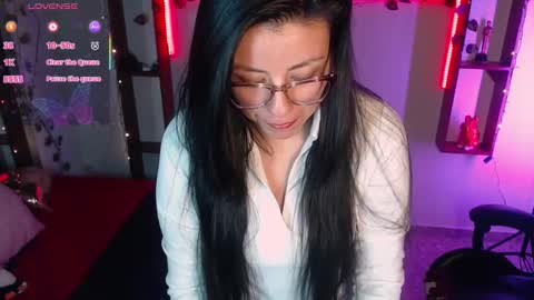 queenrose94 online show from March 10, 12:53 pm