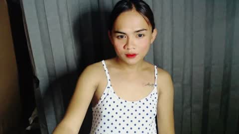 eva porada online show from August 6, 7:48 am