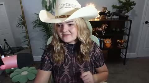 Bri online show from October 28, 1:55 am