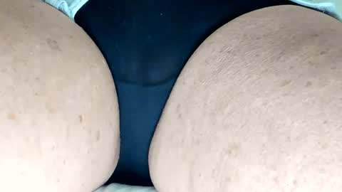 quietwife online show from March 15, 9:50 pm