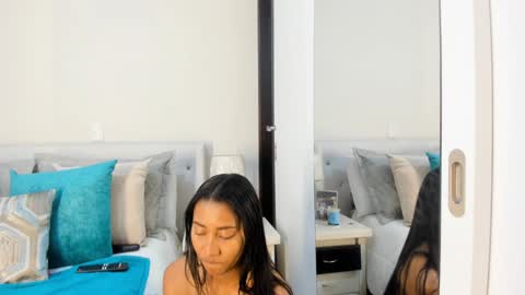 Rachel Evans  online show from January 15, 9:20 pm