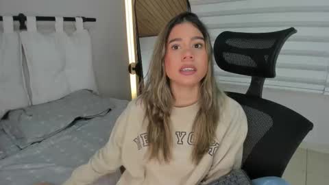 Rachell online show from November 28, 4:26 am