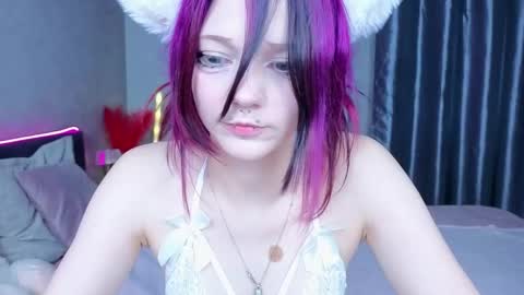 rachelmow online show from October 25, 8:05 pm