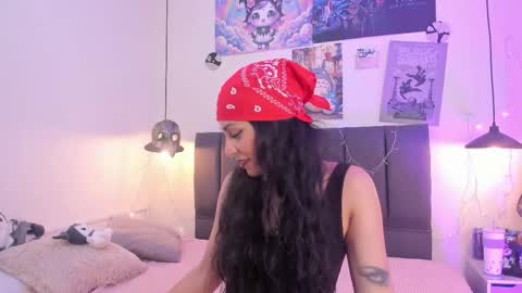 Raia online show from March 25, 3:01 am