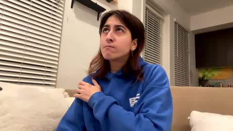 Ray Ray online show from December 20, 4:53 am