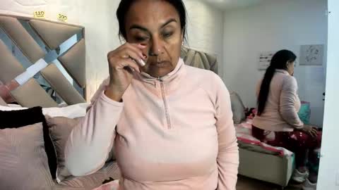 Raquel Moore  online show from November 20, 12:17 pm