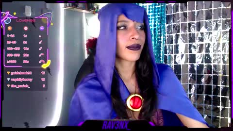   online show from November 2, 12:41 pm