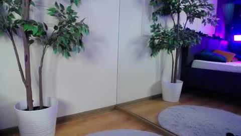 Raven Foxxy online show from February 7, 7:34 am